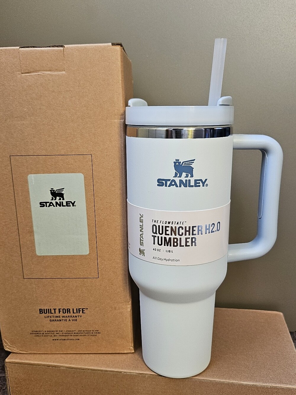 Stanley Flowstate Quencher H2.0 Tumbler - Picture 4 of 5